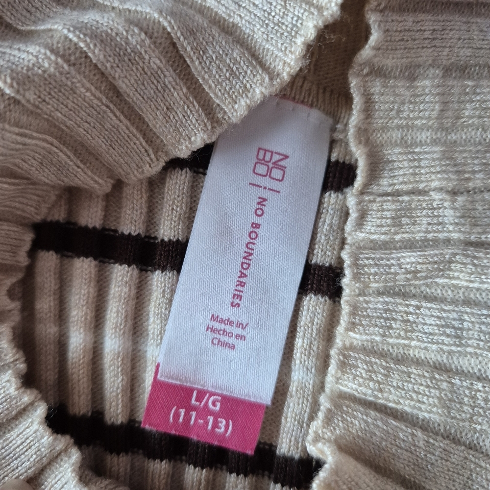 Striped Ribbed Knit Sweater - Picture 3 of 3